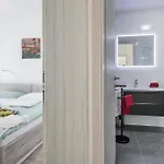 4 Bedroom Cozy In ميدولين