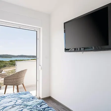 Cozy In With Wifi Holiday home Medulin